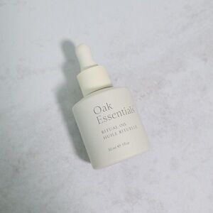 Oak Essentials Ritual Oil with Blue Tansy Oil 1oz